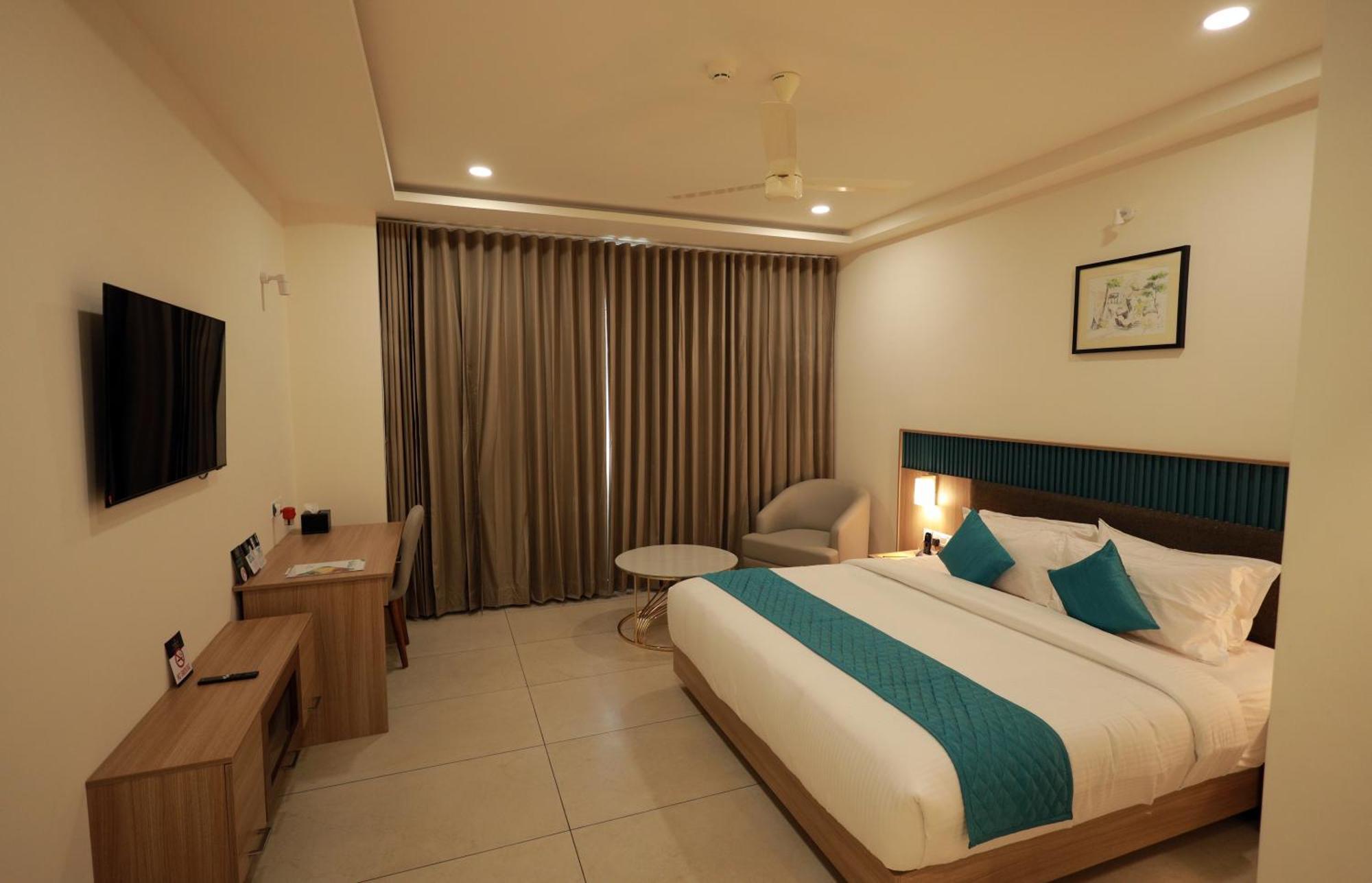 Viraj Retreat Hotel Mundrothuruth Exterior photo